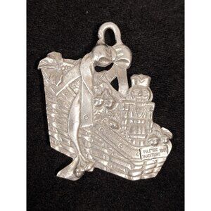 Vintage Longaberger Yuletide Traditions Christmas Basket Nutracker Ornament‎